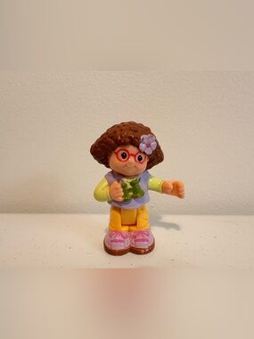 Fisher Price Little People camping girl Maggie Bendable figure